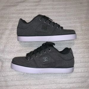 Brand new DC shoes